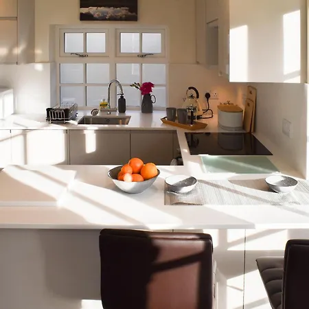 Highwood Holiday home